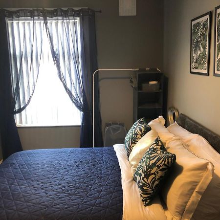3. Stylish Private Double Room Near Manchester City Centre Exteriör bild