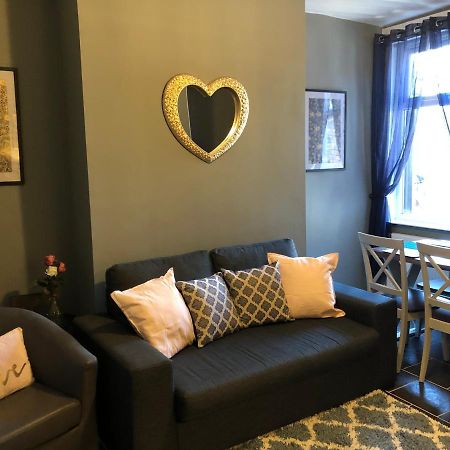 3. Stylish Private Double Room Near Manchester City Centre Exteriör bild
